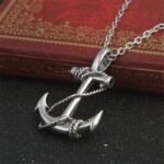 Collar De Ancla Plateado