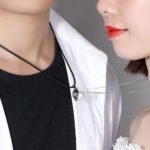 Collar Magnético De Corazón Para Parejas