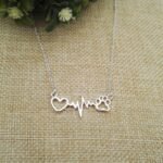 Collar De Corazón y Huella