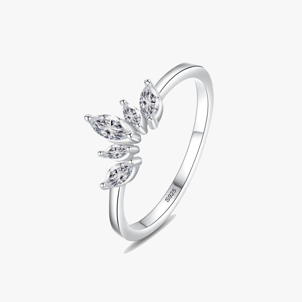 Anillo Quince Crown – Plata Esterlina